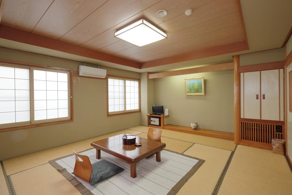 Nozawa Onsen Utopia Nozawaonsen Exterior photo